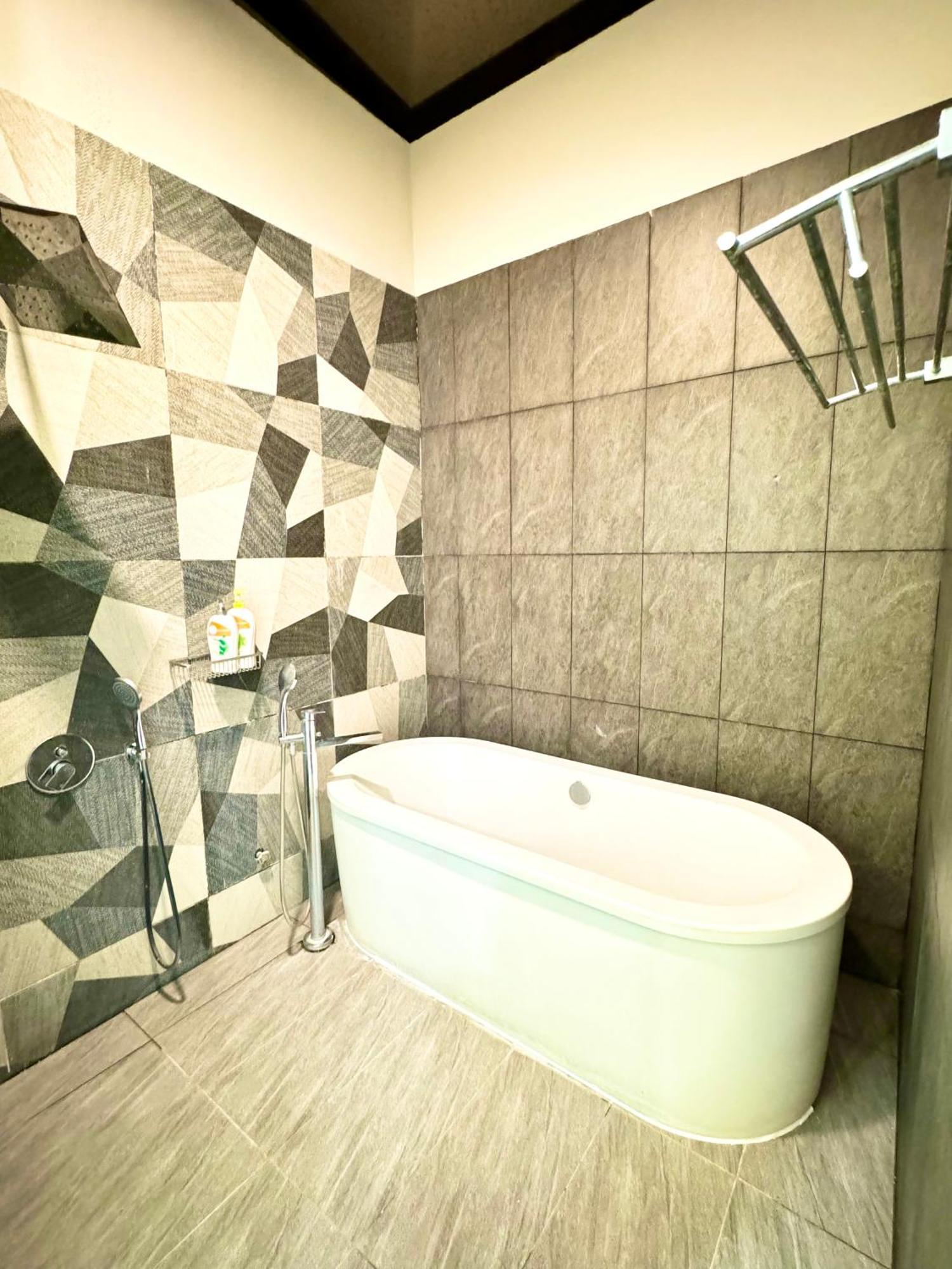 Oceanami 5 Bedrooms Private Pool 隆海 外观 照片